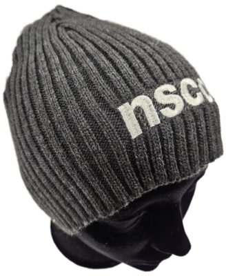 Board Toque: Cable Knit Acrylic